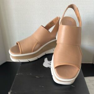 Sorrel Joanie III Slingback, wedge sandal in nude/tan leather.  Pug not included